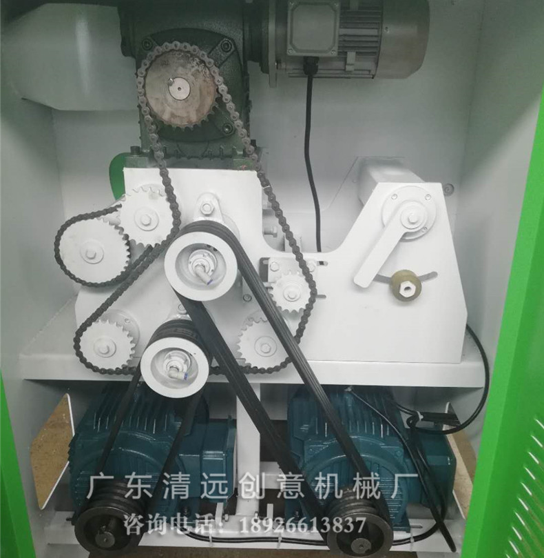 圓木多片鋸電機(jī)箱，安裝國(guó)家標(biāo)準(zhǔn)的電機(jī)